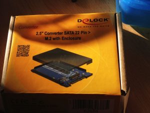 Verpackung eines Festplattengehäuses einer SSD M.2 NGFF